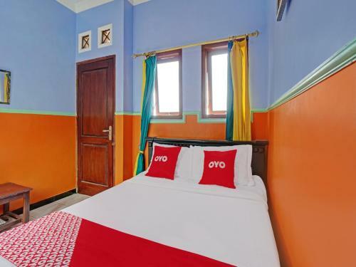 Hotel Oyo 90321 Ken Ken Villa