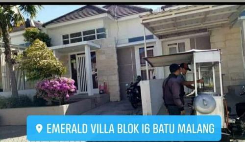 Full House Emerald Villa I6 2 Br Near Jtp 3