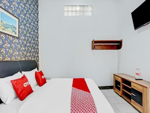 Hotel Oyo 90396 The Halona Villa Batu