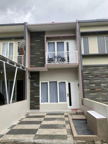 Apartamento Casa de Limo Batu