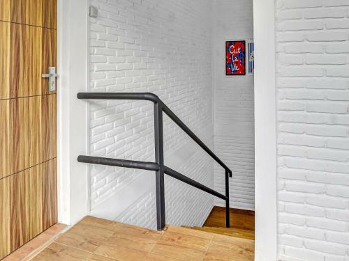 Hotel Oyo 90828 Ara Guest House