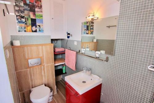 Apartamento �tico Duplex En 1a L�nea de Mar