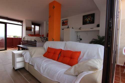 Apartamento �tico Duplex En 1a L�nea de Mar