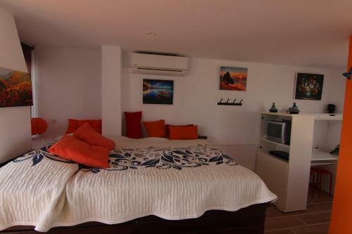 Apartamento �tico Duplex En 1a L�nea de Mar