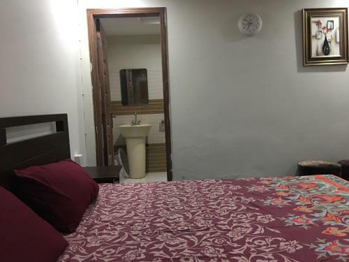 1 Bed Apartment With Terrace