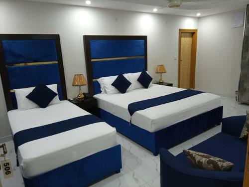 Family Hotel Davis Road Lahore