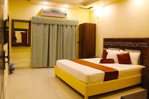 Hotel Days Inn
