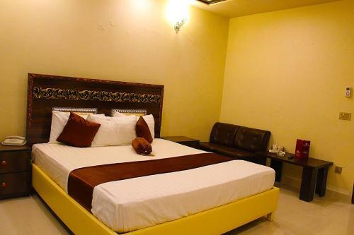 Hotel Days Inn