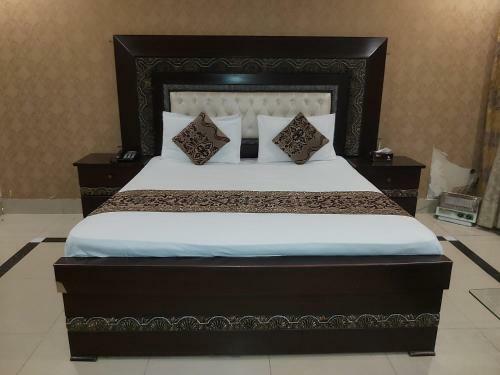 New Look Hotel