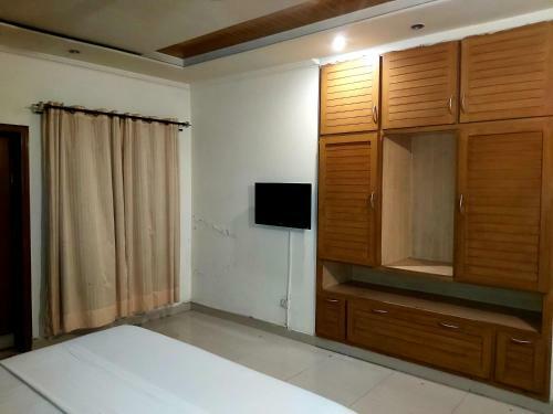 New Look Hotel