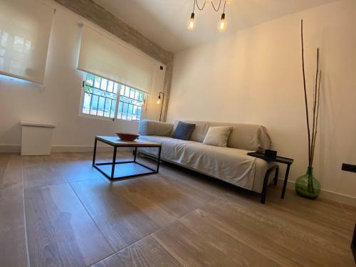 Apartamento Loft Estilo Industrial En Playa de Las Marinas!!!