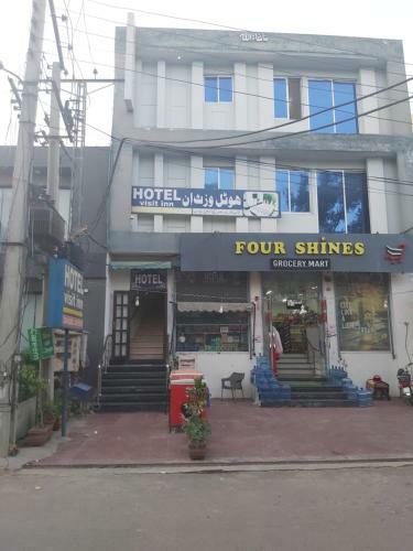 Hostal Visit Inn Hotel