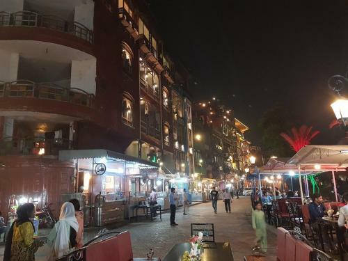 Fort View Hotel & Restaurant