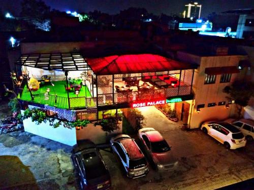 Rose Palace Hotel, Gulberg