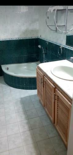Bed & Breakfast Versa Apartment And Lodges Gulberg3 Lahore