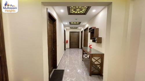 Apartamento Multazam Heights, Dha Phase 8