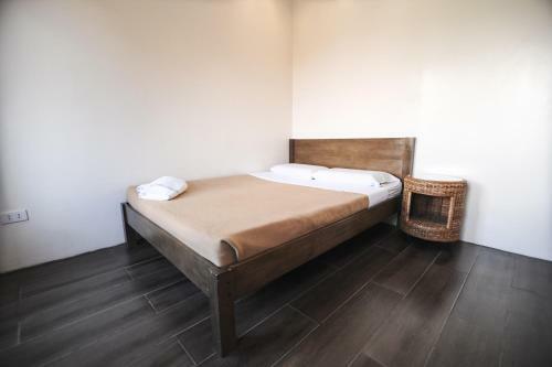 Hotel Pine Breeze Cottages