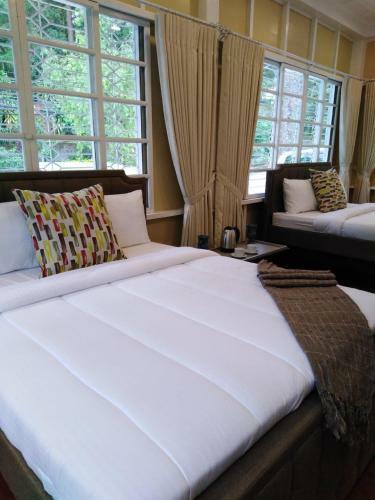 Hotel R Bed And Breakfast