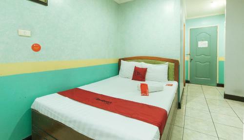 Hotel Reddoorz @ La Brea Inn Baguio