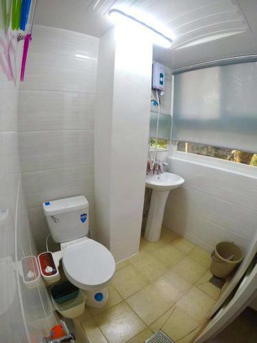 Apartamento Zenmist Properties- 2 Bedroom Condo