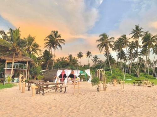 Hello Beach Hostel