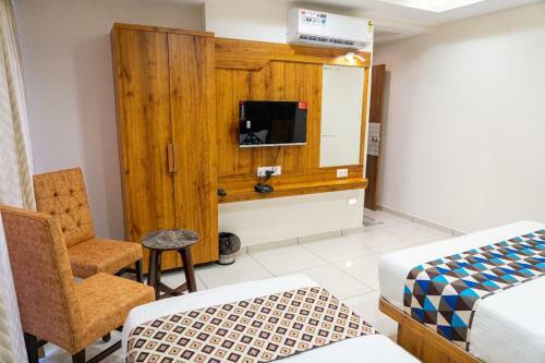 Hotel Lee Grand