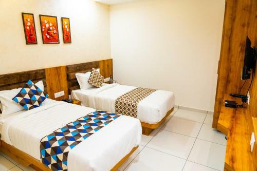 Hotel Lee Grand
