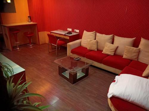 Hotel Laksh Residency