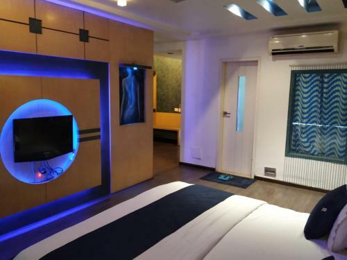 Hotel Laksh Residency