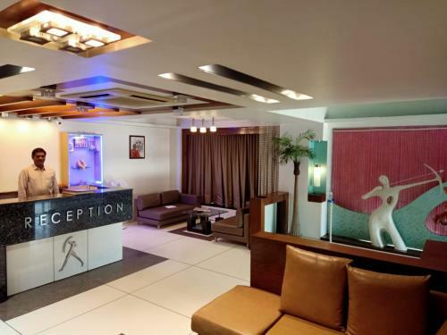 Hotel Laksh Residency