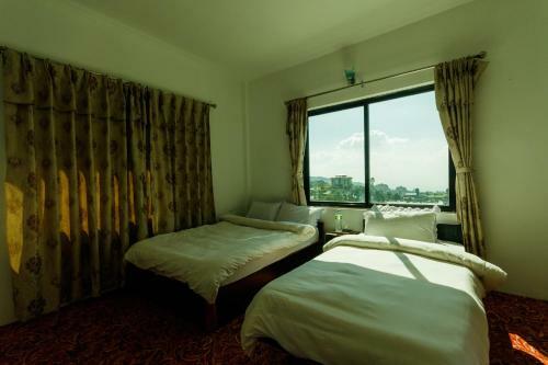 Hotel Nayagaun Village Resort