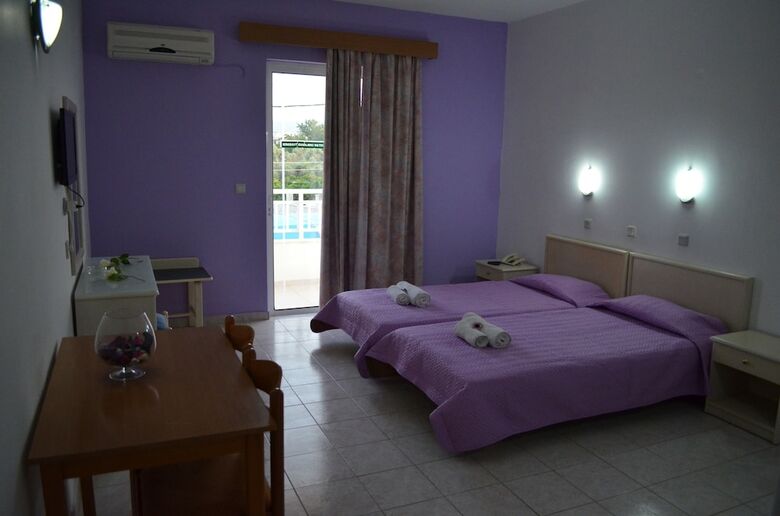 Aparthotel Kremasti Memories