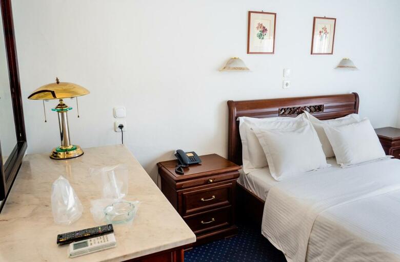 Hotel Elena