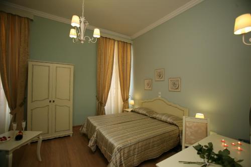 Aegli Hotel