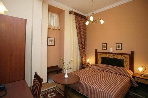 Aegli Hotel