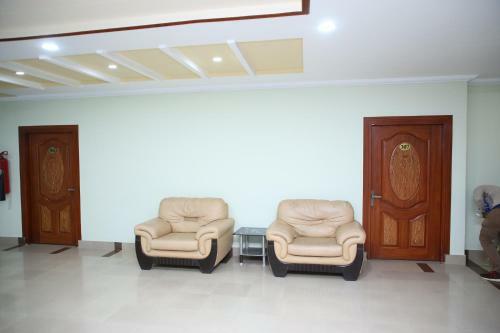 Hotel Crown Inn