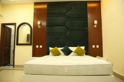 Hotel Pak Continental
