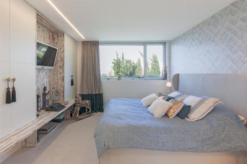 Impeccable 4-bed Villa