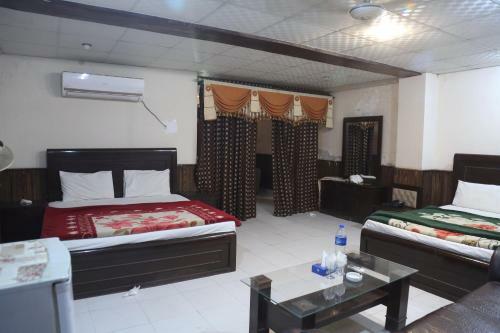 Hotels Multan