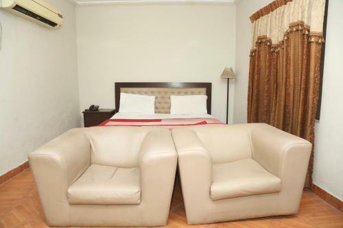 Hotels Multan