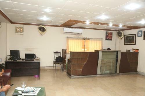 Hotels Multan