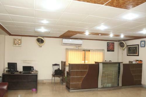 Hotels Multan