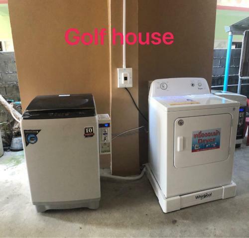 Hostal Golf House