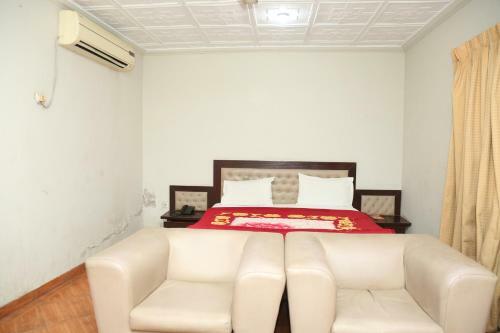 Hotel Pace Inn