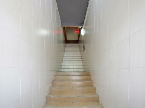 Oyo 89656 Melati Hotel Nilai