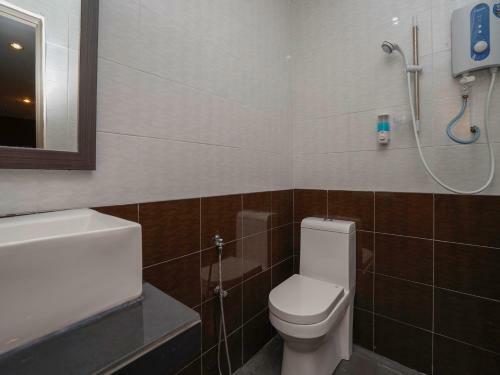 Oyo 1043 Get Inn Hotel Sendayan