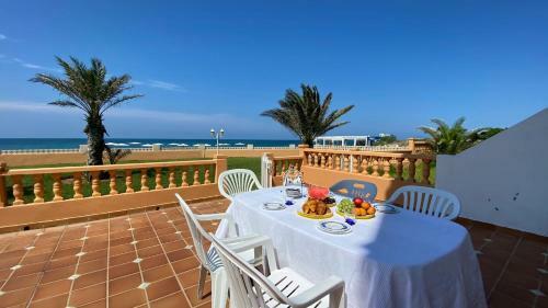 Fantastic First Beach Line 3-bed Apartment