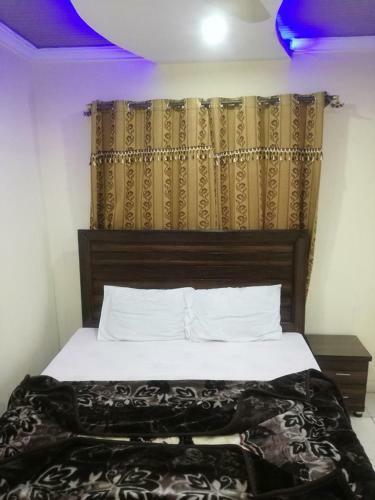 Hotel Cecil Homes