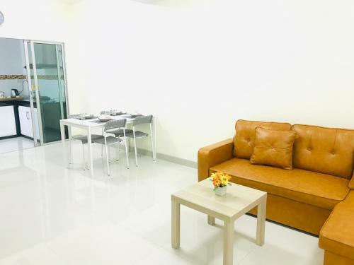 Hostal Impact Mt Guest House