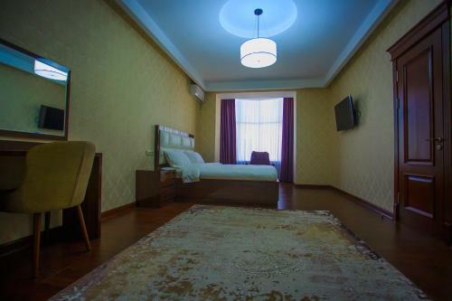 Hotel Ayni